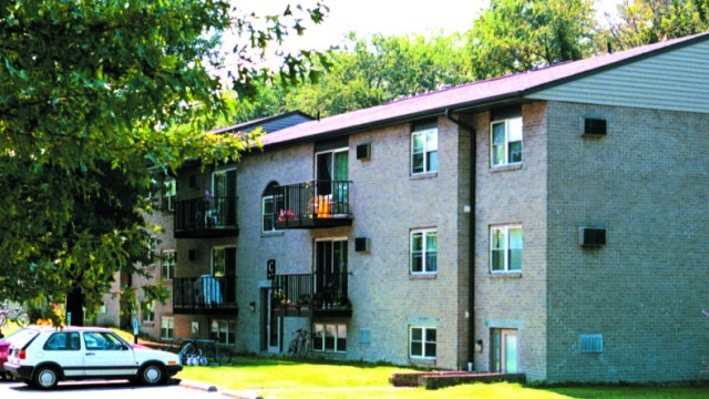 New Stanton Manor